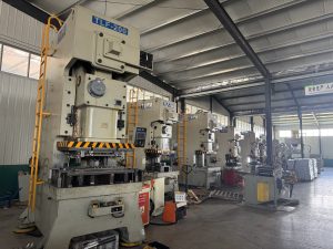 OEM stainless steel parts fabrication workshop