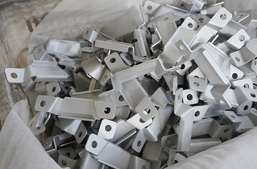 Small-Batch Sheet Metal Fabrication: MOQ, Cost Drivers & Lead Times